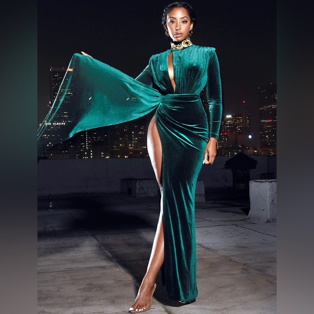 Elegant, Emerald Green from Miss Circle